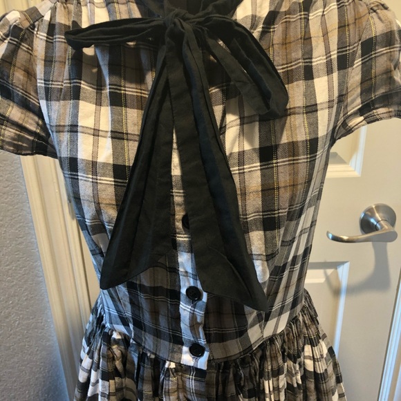❌SOLD❌Unique Vintage Plaid Button Up Swing Dress - Picture 9 of 15